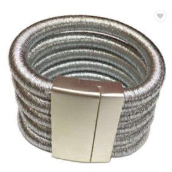 Silver Strand bracelet - Picture 1 of 4